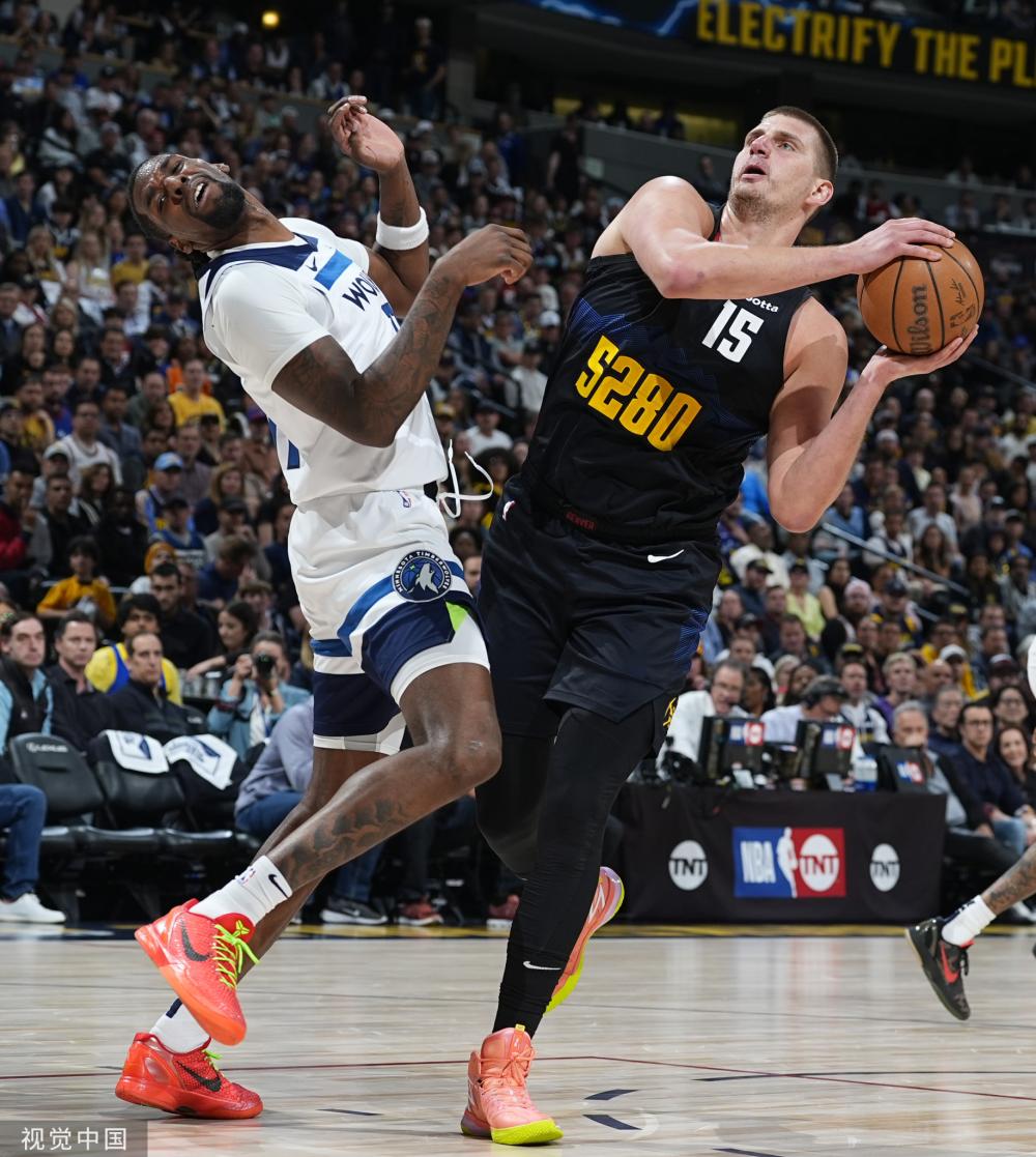 的表现同样 的表现同样