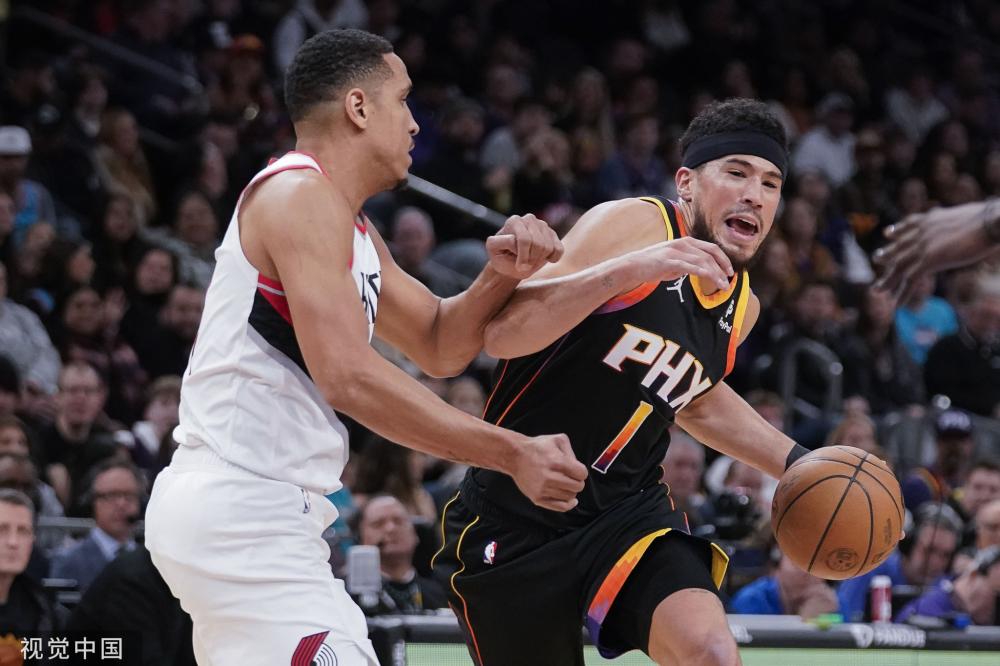 合在进攻端 合在进攻端