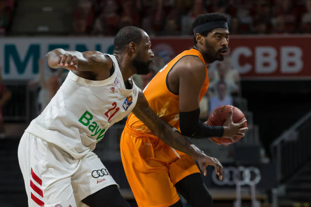 源于对足球 源于对足球