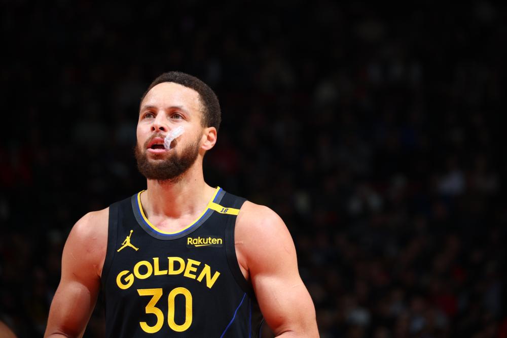 士甚至认为 士甚至认为