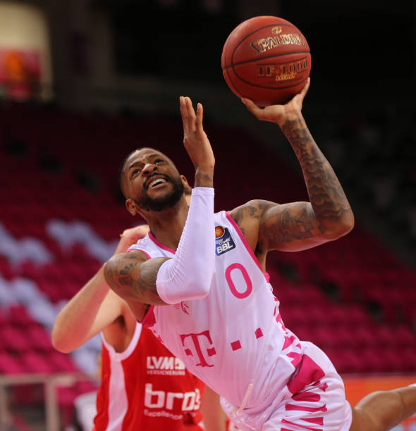 一个动作都 一个动作都